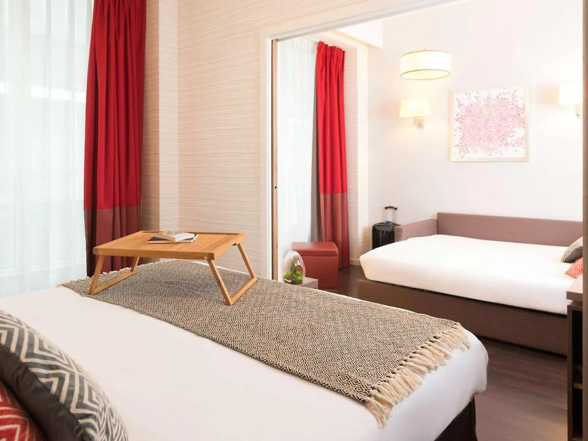 Aparthotel Adagio Brussels Grand Place 3*,